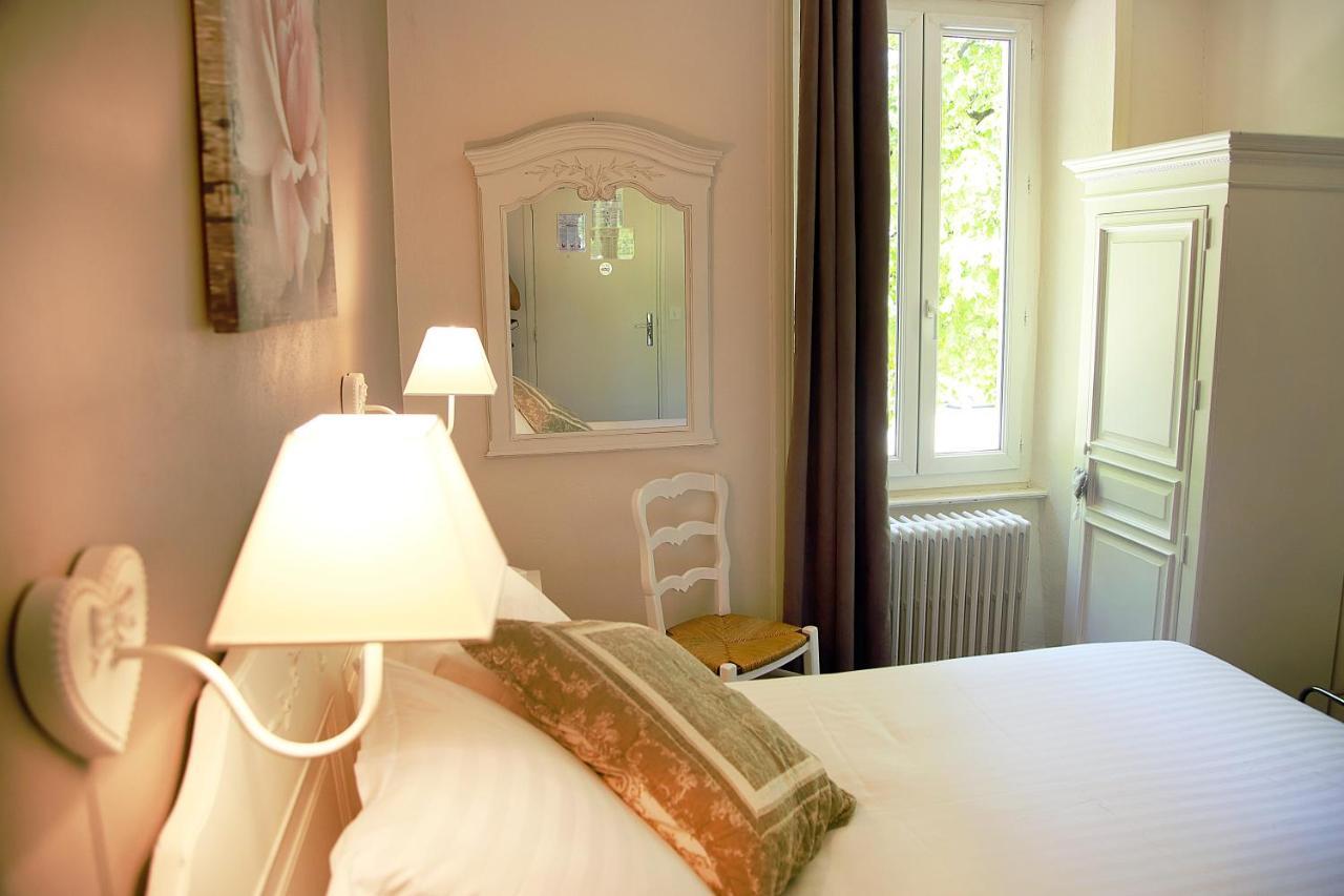 Les Marronniers Otel Thueyts Dış mekan fotoğraf
