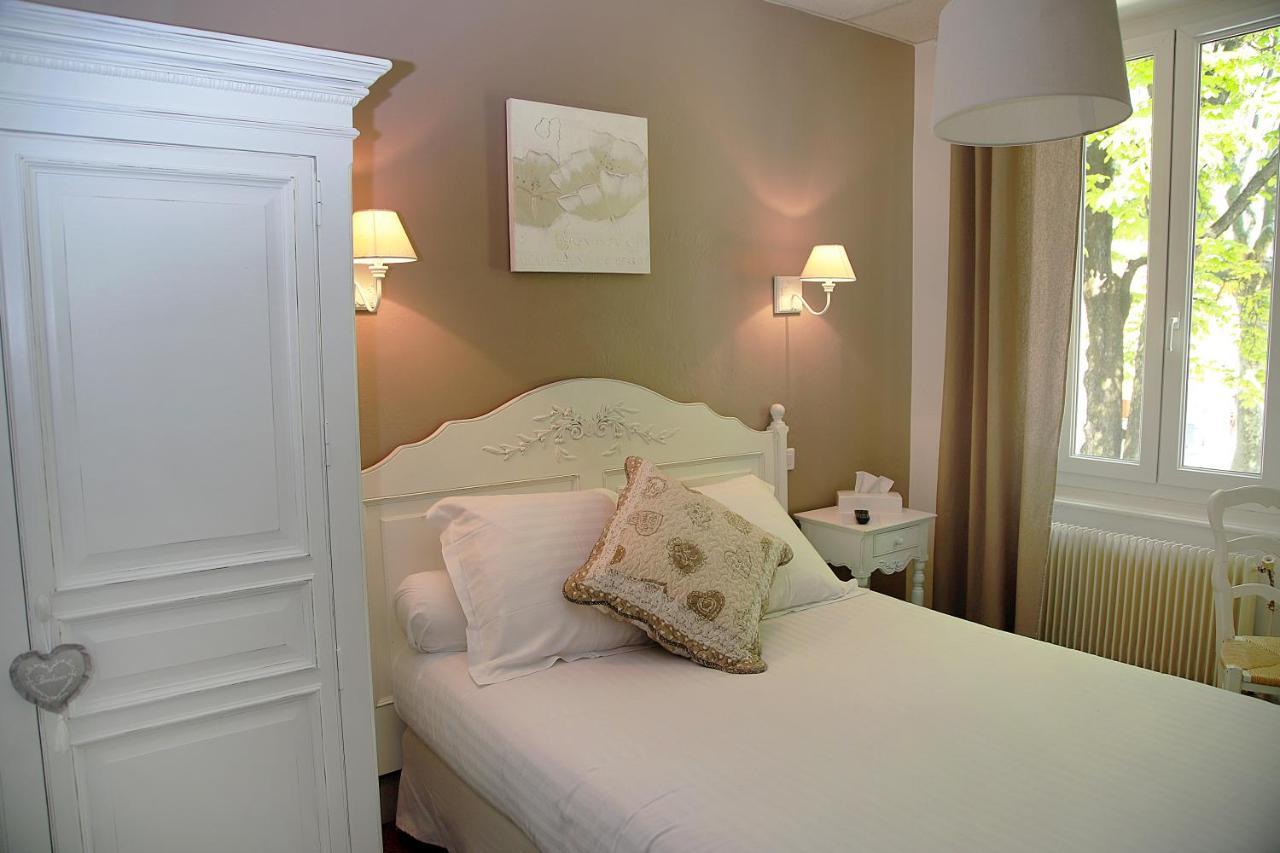 Les Marronniers Otel Thueyts Dış mekan fotoğraf