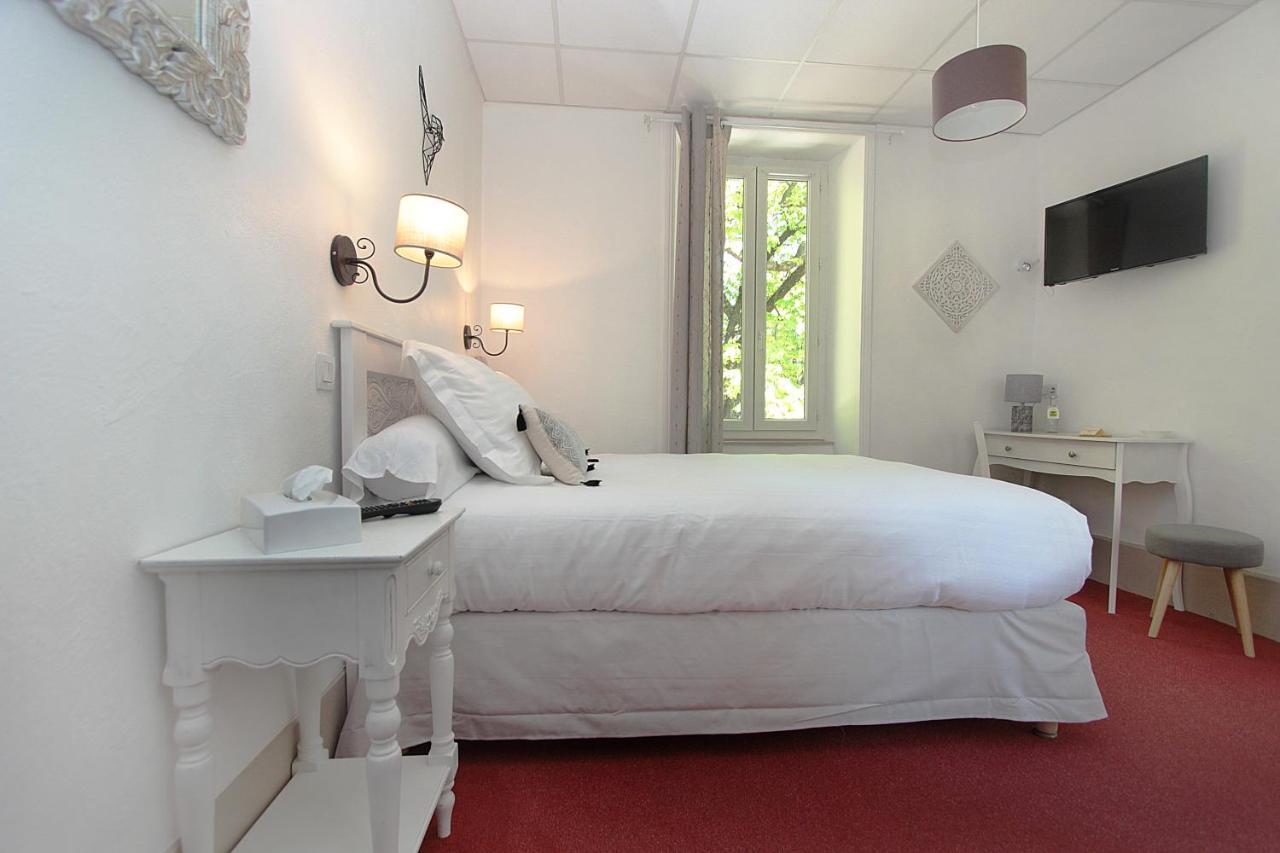 Les Marronniers Otel Thueyts Dış mekan fotoğraf